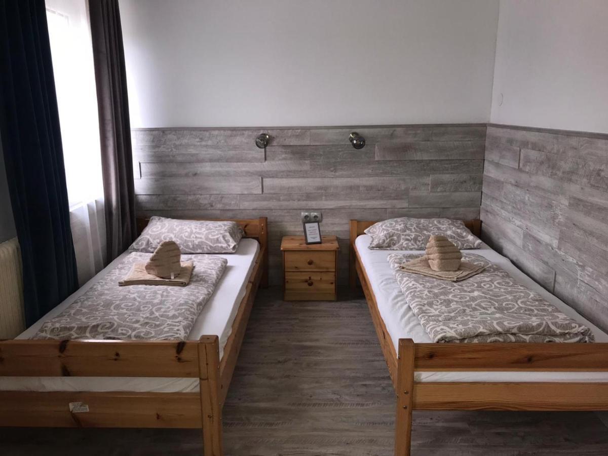 Makss Hotel Wels Ngoại thất bức ảnh