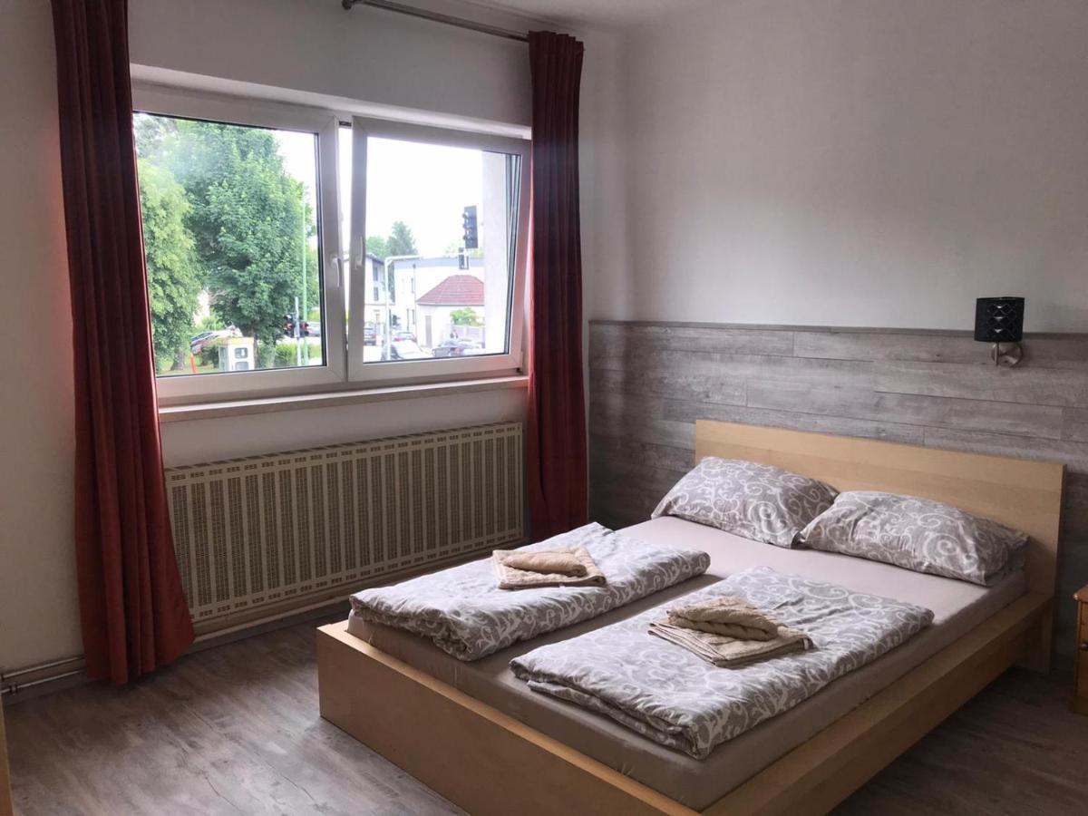 Makss Hotel Wels Ngoại thất bức ảnh