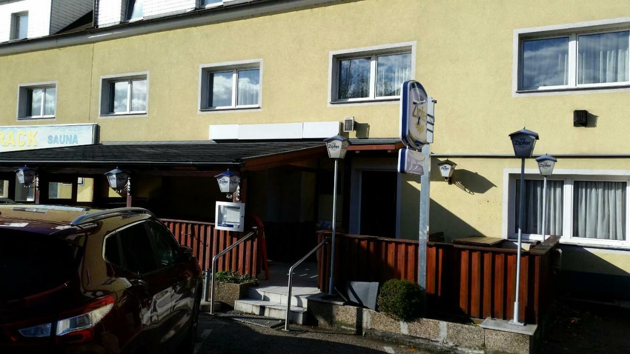 Makss Hotel Wels Ngoại thất bức ảnh