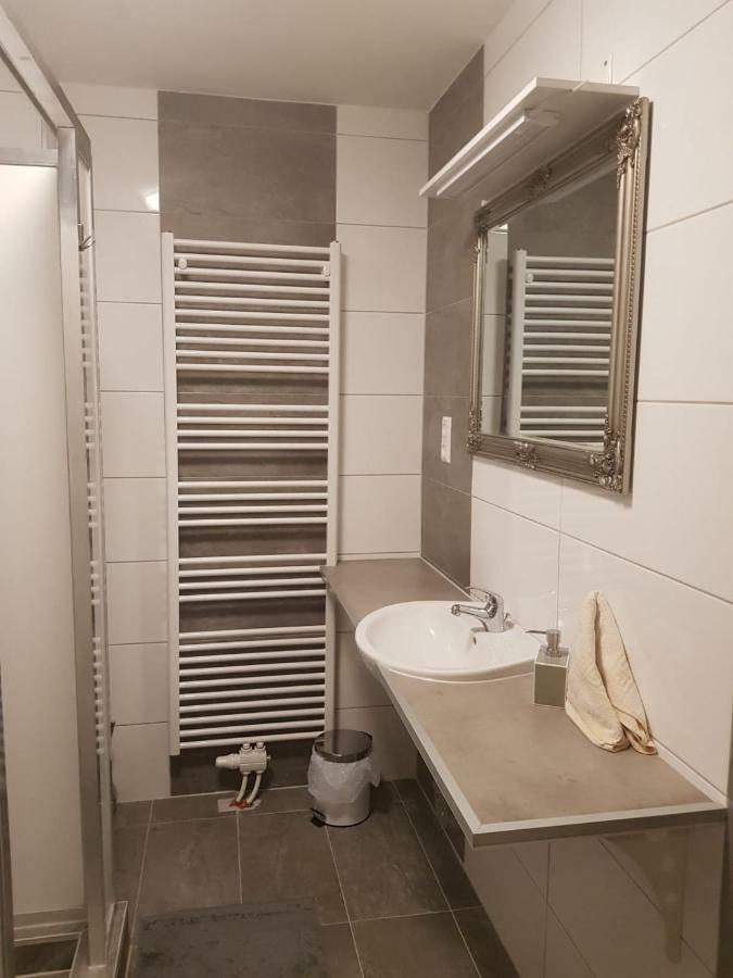 Makss Hotel Wels Ngoại thất bức ảnh